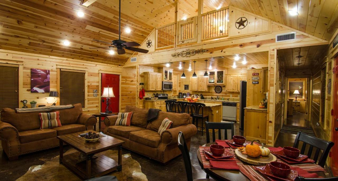 Shine On Harvest Moon W Bbq Villa Broken Bow Ngoại thất bức ảnh